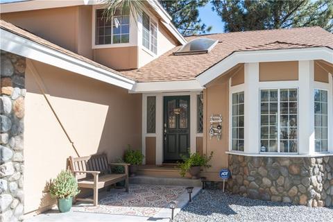 770 Apple Ave, Wrightwood, CA 92397 photo 2