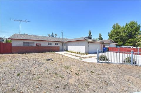 27153 Cole Pl, Highland, CA 92346 photo 3