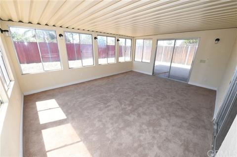 27153 Cole Pl, Highland, CA 92346 photo 10
