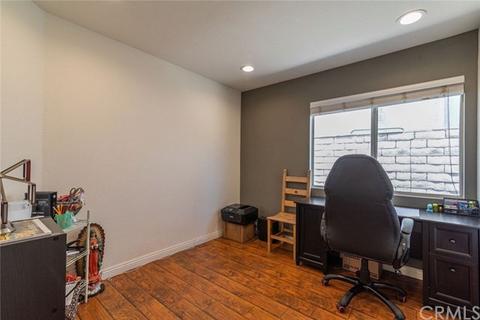 3137 Nutmeg Dr, Corona, CA 92882 photo 8