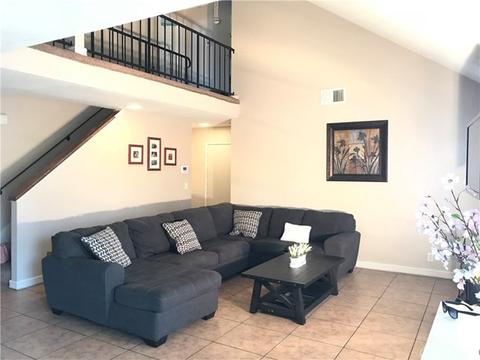 821 E Jackson St, Rialto, CA 92376 photo 9
