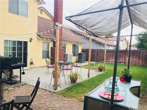 821 E Jackson St, Rialto, CA 92376 photo 17