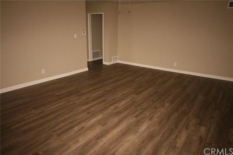 201 E Van Koevering St, Rialto, CA 92376 photo 6