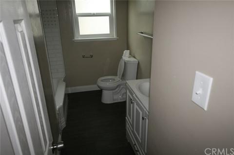 201 E Van Koevering St, Rialto, CA 92376 photo 7