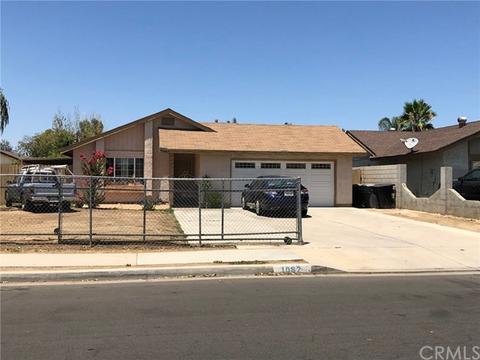 1082 Ruby Dr, Perris, CA 92571 photo 1