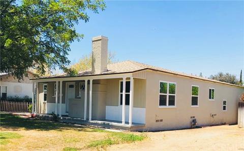 7555 Mount Vernon St, Riverside, CA 92504 photo 2