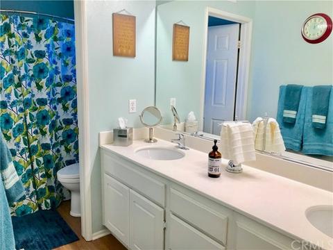 7533 Bear Creek Dr, Fontana, CA 92336 photo 17