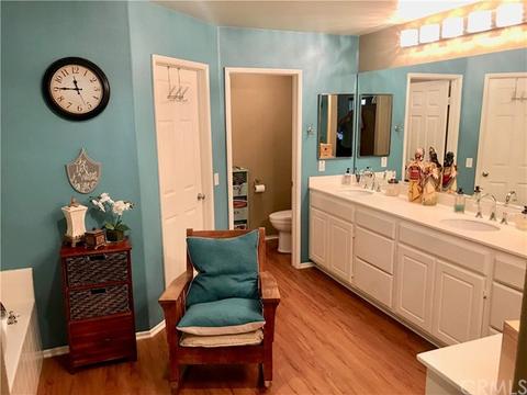 7533 Bear Creek Dr, Fontana, CA 92336 photo 13