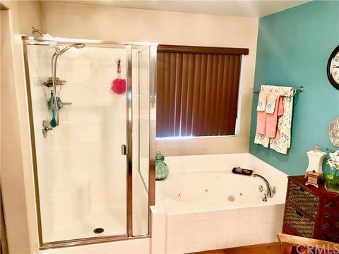 7533 Bear Creek Dr, Fontana, CA 92336 photo 12