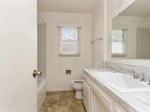 3449 Sunnyside Dr, Riverside, CA 92506 photo 19