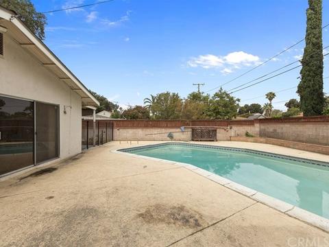 3449 Sunnyside Dr, Riverside, CA 92506 photo 21