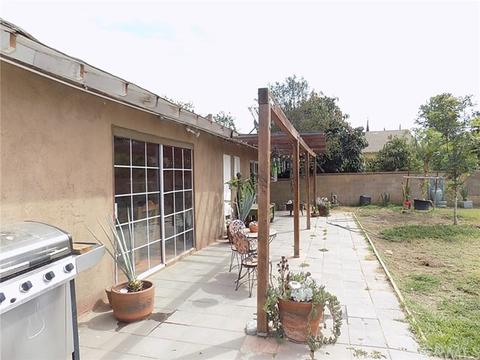 9668 Primrose Dr, Riverside, CA 92503 photo 17