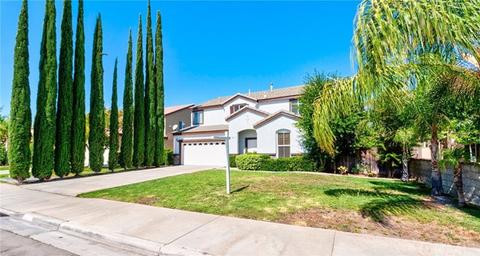8123 Northpark Dr, Riverside, CA 92508 photo 2