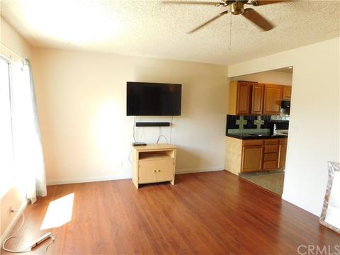 8787 Glencoe Dr, Riverside, CA 92503 photo 3