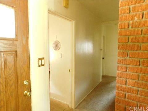 5867 Palm Ave, Riverside, CA 92506 photo 4