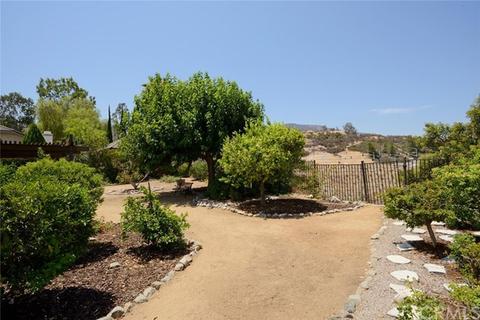 2068 Adobe Ave, Corona, CA 92882 photo 19