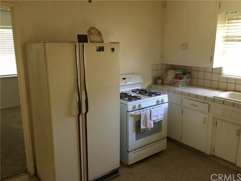 9839 Locust Ave, Fontana, CA 92335 photo 13