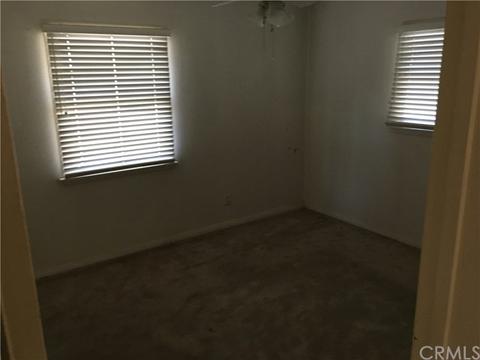 9839 Locust Ave, Fontana, CA 92335 photo 11
