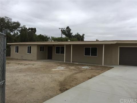 22530 Neil Rd, Perris, CA 92570 photo 2