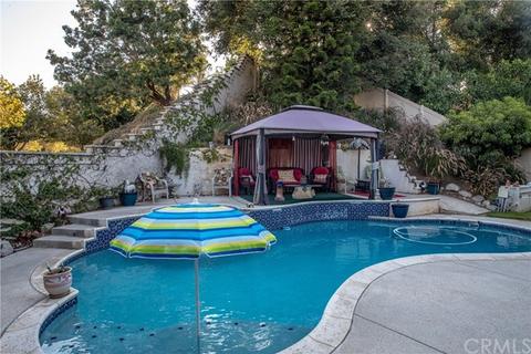 5975 Applecross Dr, Riverside, CA 92507 photo 2