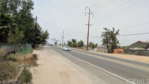 20581 Cajalco Rd, Perris, CA 92570 photo 6
