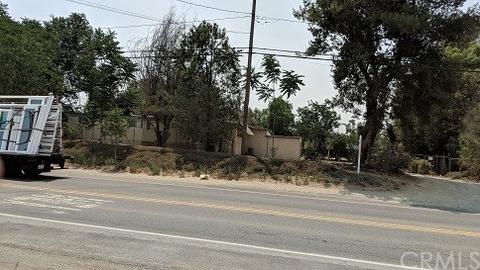 20581 Cajalco Rd, Perris, CA 92570 photo 2