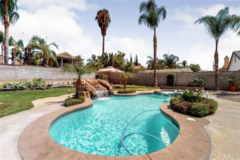 1828 Brookstone St, Redlands, CA 92374 photo 10