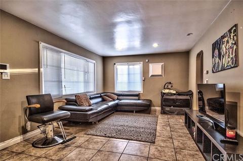 117 E Barbour St, Banning, CA 92220 photo 5