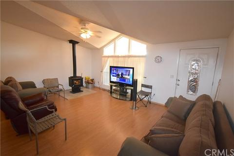 10176 Chaparral Rd, Phelan, CA 92371 photo 3
