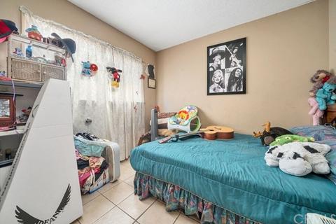 1300 Tejon Ave, Colton, CA 92324 photo 14