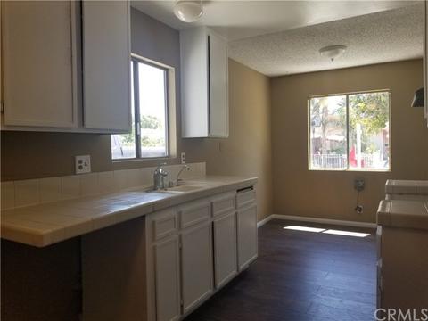 359 Evans St, San Jacinto, CA 92583 photo 12