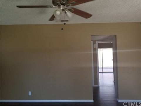 359 Evans St, San Jacinto, CA 92583 photo 9