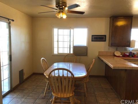 17764 Seaforth St, Hesperia, CA 92345 photo 3