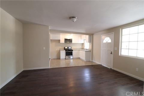 18771 10th St, Bloomington, CA 92316 photo 11