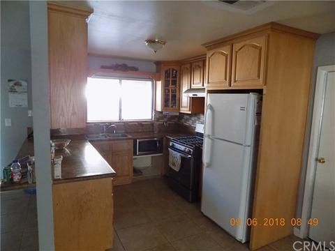 271 E 7th St, Perris, CA 92570 photo 12