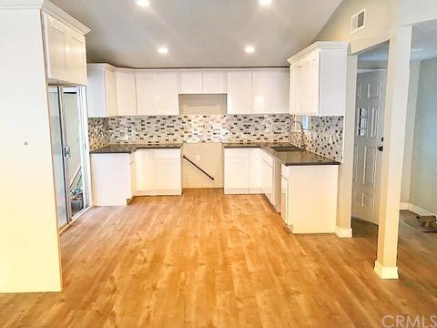 13148 Berwick Ave, Corona, CA 92879 photo 4
