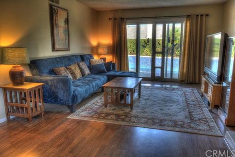 4387 Newby Dr, Riverside, CA 92505 photo 4
