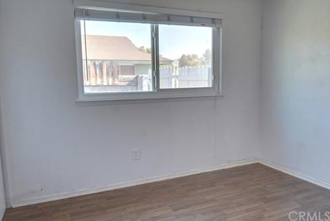 4387 Newby Dr, Riverside, CA 92505 photo 14