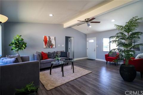 630 E King St, Rialto, CA 92376 photo 6