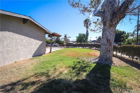 630 E King St, Rialto, CA 92376 photo 14