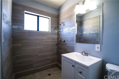 630 E King St, Rialto, CA 92376 photo 12