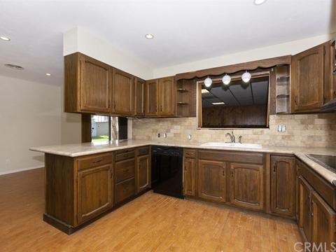 7872 Wells Ave, Riverside, CA 92503 photo 9