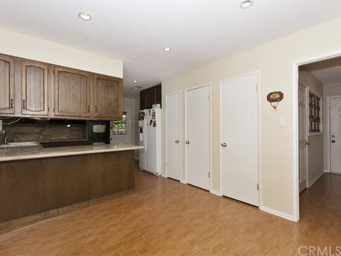 7872 Wells Ave, Riverside, CA 92503 photo 6
