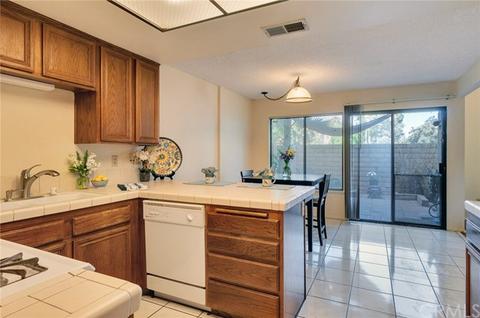 5050 Canyon Crest Dr #46, Riverside, CA 92507 photo 7