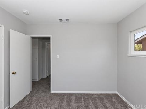 671 Erwin St, Rialto, CA 92376 photo 17