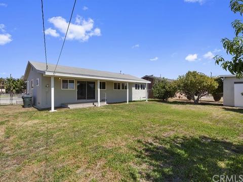 671 Erwin St, Rialto, CA 92376 photo 20