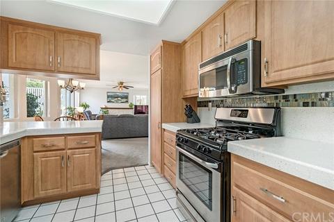 6532 Westview Dr, Riverside, CA 92506 photo 14
