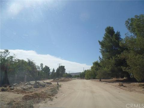 18700 Una St, Perris, CA 92570 photo 24