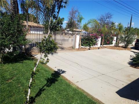 21839 Perry St, Perris, CA 92570 photo 4
