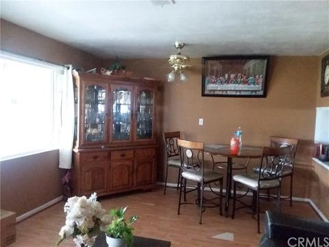 156 S Oakdale Ave, Rialto, CA 92376 photo 9